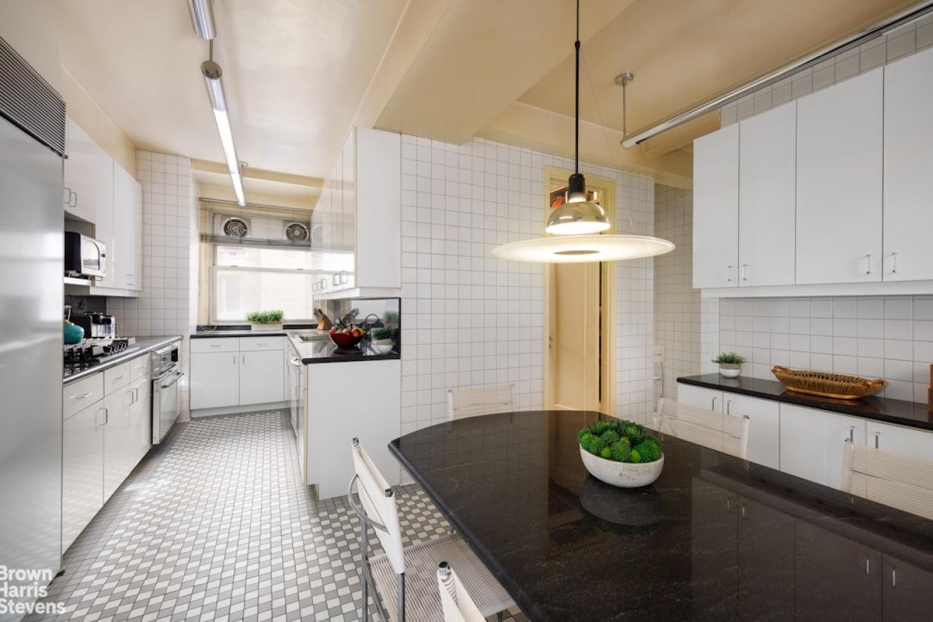 1010 FIFTH AVENUE, New York, NY, 10028, United States, 4 Bedrooms Bedrooms, ,4 BathroomsBathrooms,Residential,For Sale,1010 FIFTH AVENUE,223914