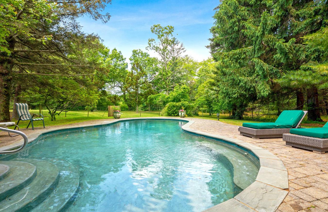 61 Lower Seven Ponds Road, Water Mill, NY, 11976, United States, 4 Bedrooms Bedrooms, ,4 BathroomsBathrooms,Residential,For Sale,61 Lower Seven Ponds Road,223963