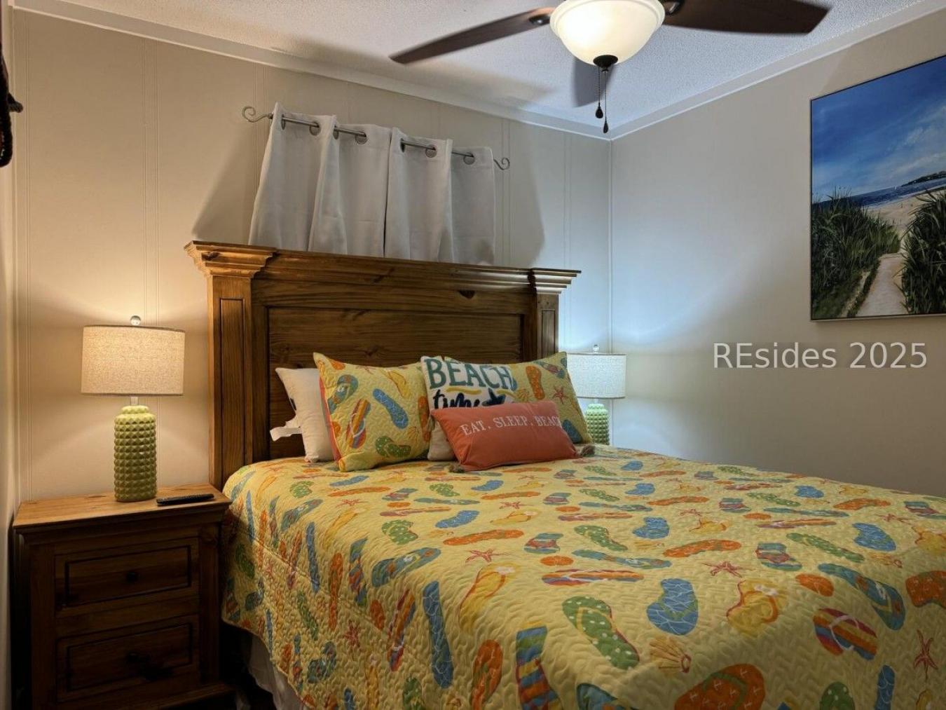 This fully furnished 2BR/2BA second-floor villa in oceanfront Admirals – image 14