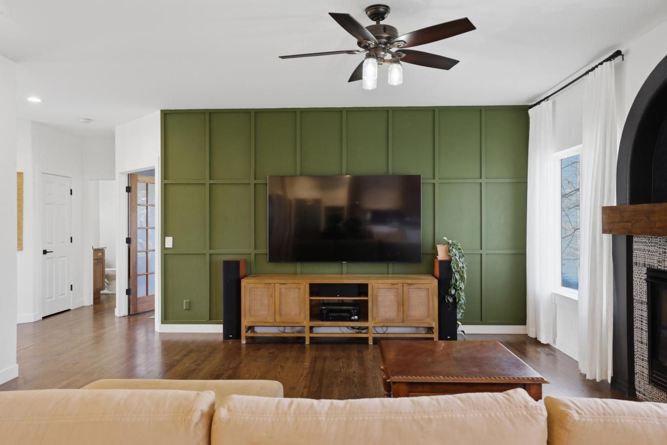 Castle Rock, Douglas, 80104, United States, 5 Bedrooms Bedrooms, ,5 BathroomsBathrooms,Residential,For Sale,2023776