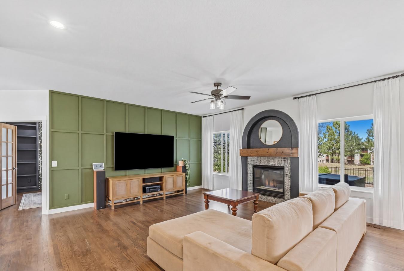 Castle Rock, Douglas, 80104, United States, 5 Bedrooms Bedrooms, ,5 BathroomsBathrooms,Residential,For Sale,2023776