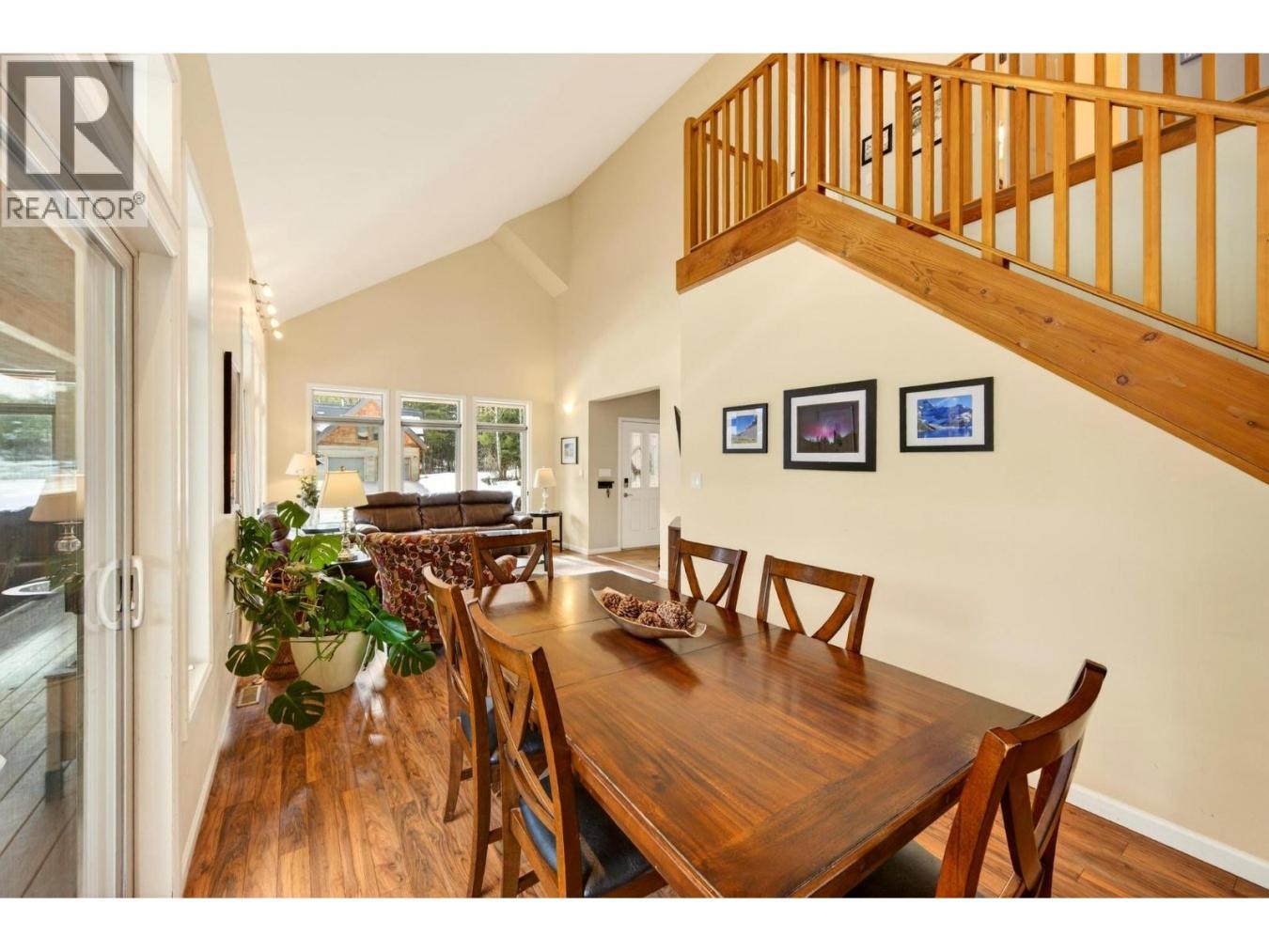 Golden, BC, V0A1H3, Canada, 4 Bedrooms Bedrooms, ,3 BathroomsBathrooms,Residential,For Sale,2024741