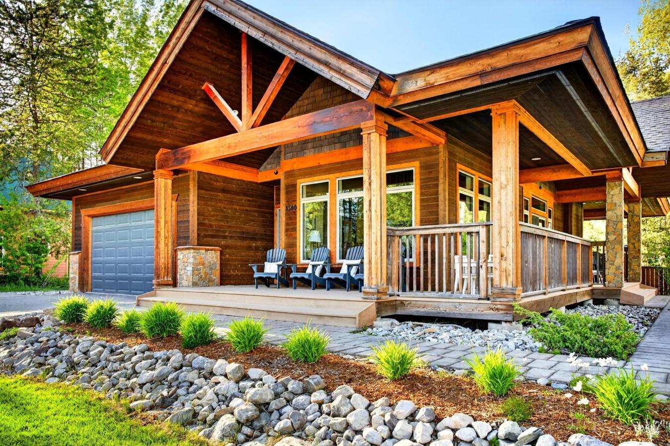 Golden, BC, V0A1H3, Canada, 4 Bedrooms Bedrooms, ,3 BathroomsBathrooms,Residential,For Sale,2024741