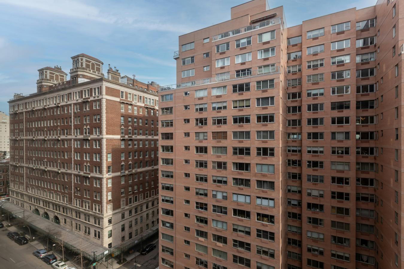New York, New York, 10022, United States, 2 Bedrooms Bedrooms, ,2 BathroomsBathrooms,Residential,For Sale,2026720
