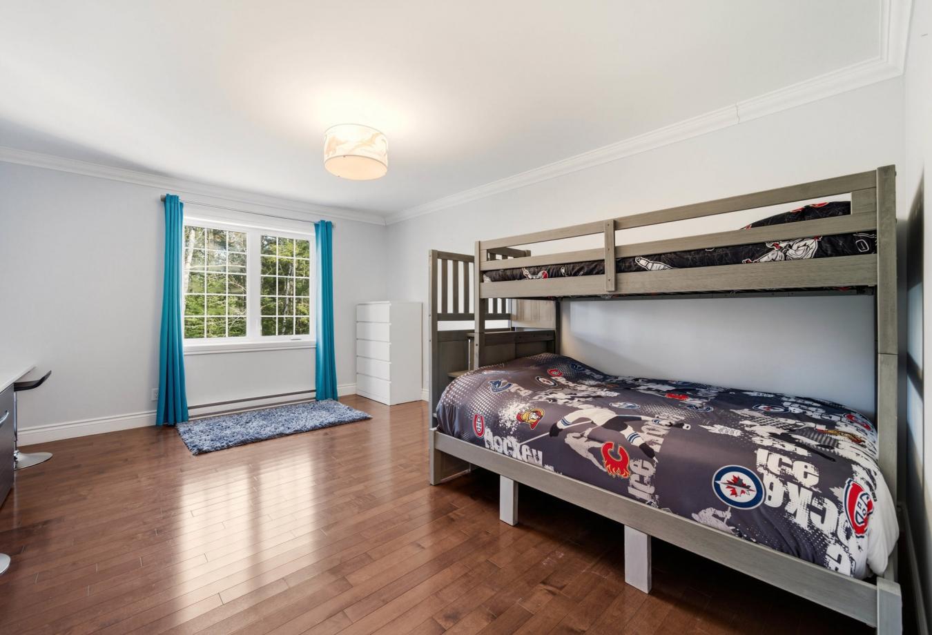 36 Rue des Berges, Ste-Catherine-de-Hatley, Eastern Townships, J0B 1W0, Canada, 3 Bedrooms Bedrooms, ,2 BathroomsBathrooms,Residential,For Sale,36 Rue des Berges,23101021