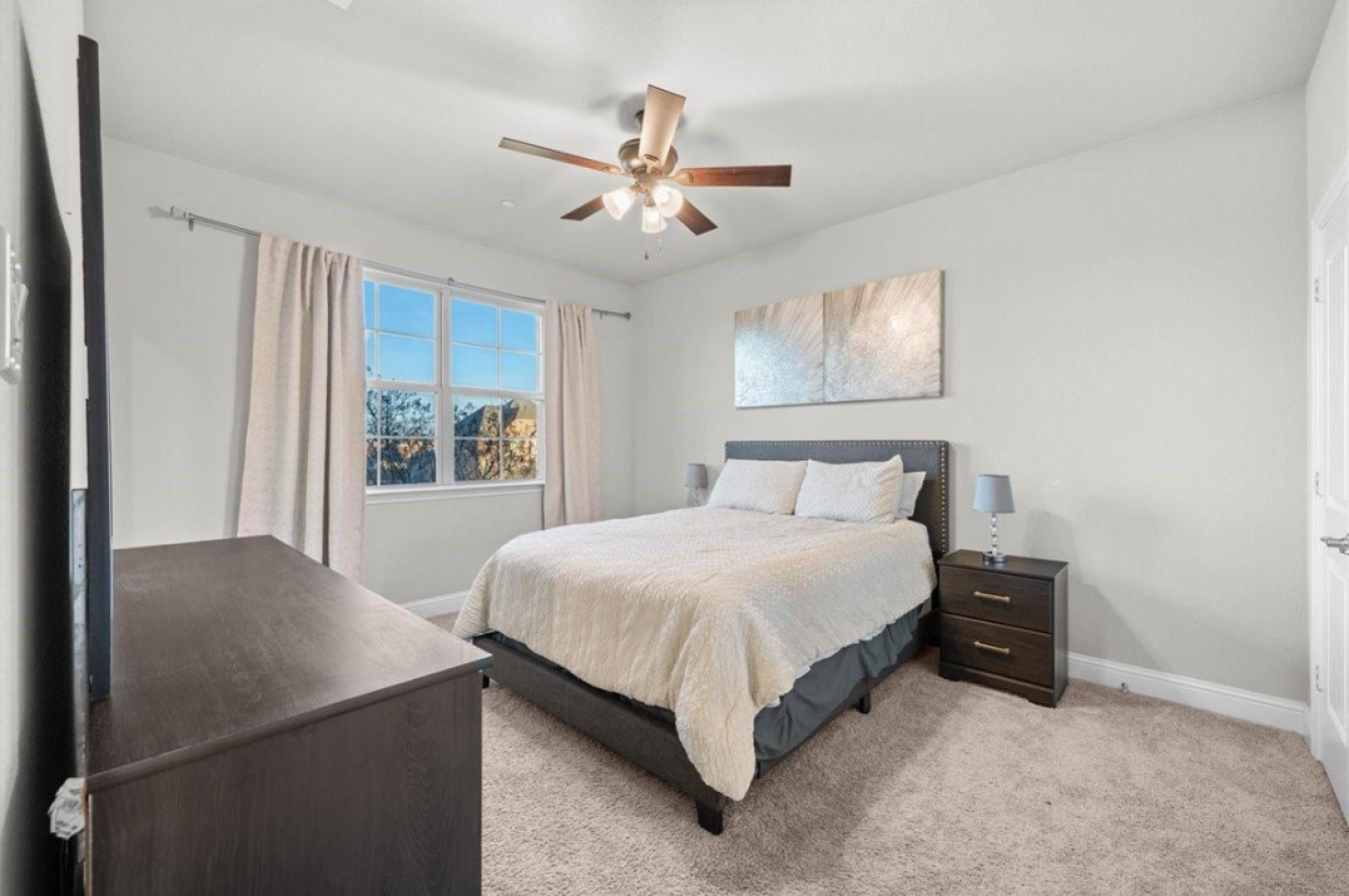 Sunnyvale, Dallas, 75182, United States, 5 Bedrooms Bedrooms, ,4 BathroomsBathrooms,Residential,For Sale,2026699