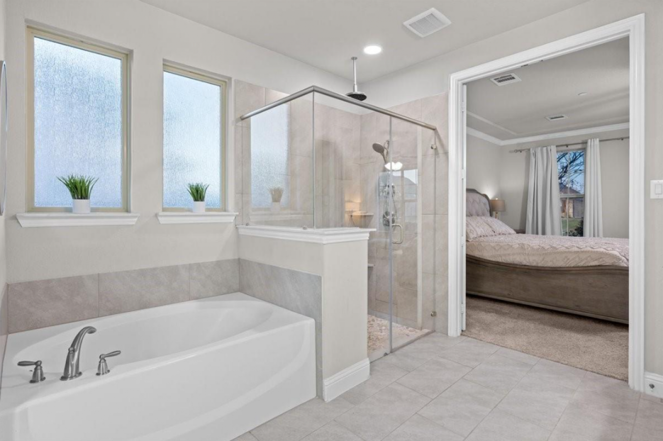Sunnyvale, Dallas, 75182, United States, 5 Bedrooms Bedrooms, ,4 BathroomsBathrooms,Residential,For Sale,2026699