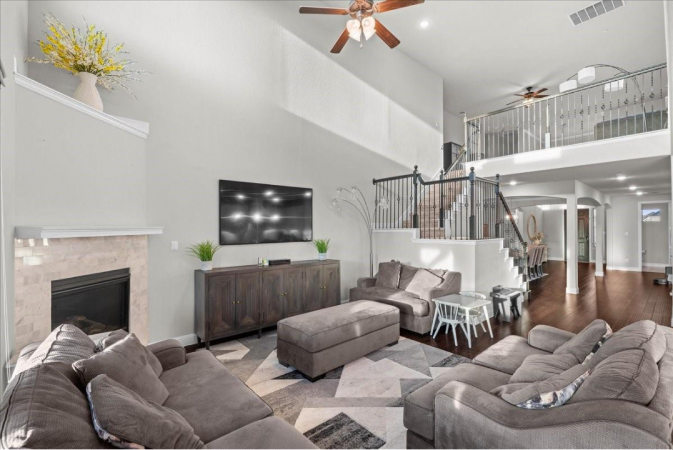 Sunnyvale, Dallas, 75182, United States, 5 Bedrooms Bedrooms, ,4 BathroomsBathrooms,Residential,For Sale,2026699