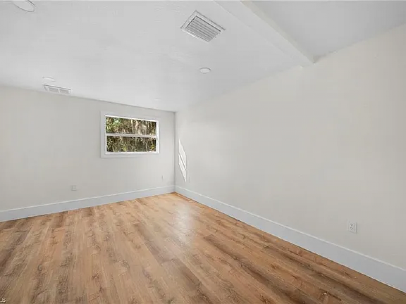 Dreamy 1-Acre Parcel in the Heart of South Fort Myers! Welcome to 1538 – image 17