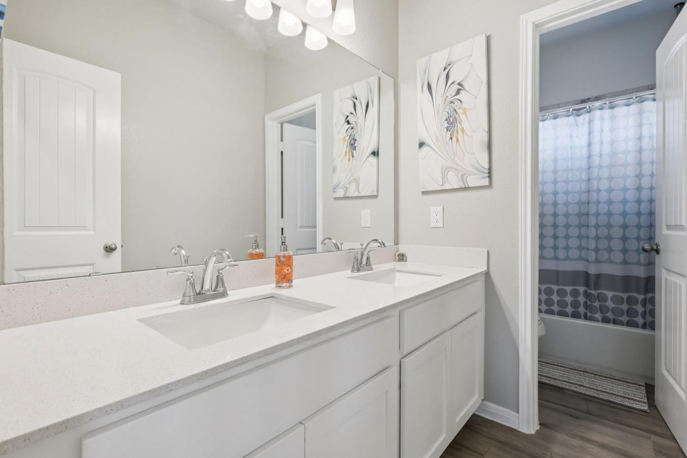 This 4-bedroom, 2.5-bath located in the Enclave at Dobbin community of – image 17
