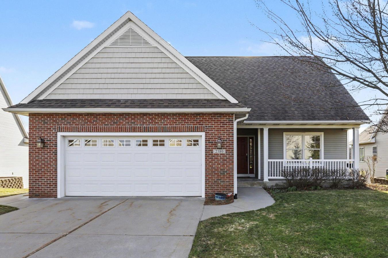 Welcome to this beautifully updated condo that perfectly blends style, – image 1