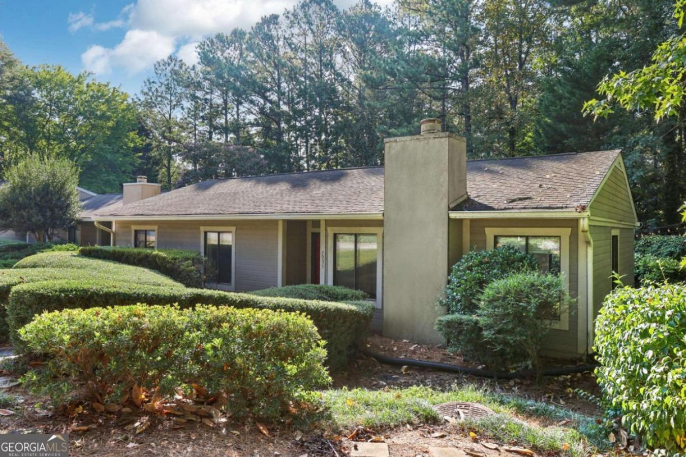 Rare 2-bedroom, 2-bath condo in East Cobb that lives more like a townh – image 2