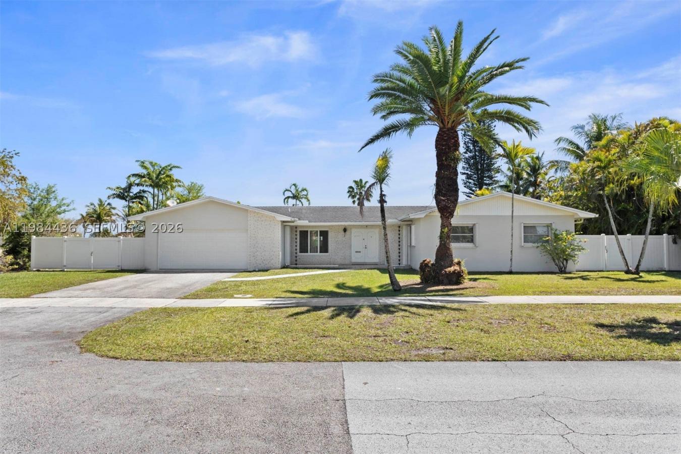 11807 SW 112th Ave, Miami, FL, 33176, United States, 4 Bedrooms Bedrooms, ,2 BathroomsBathrooms,Residential,For Sale,11807 SW 112th Ave,224665