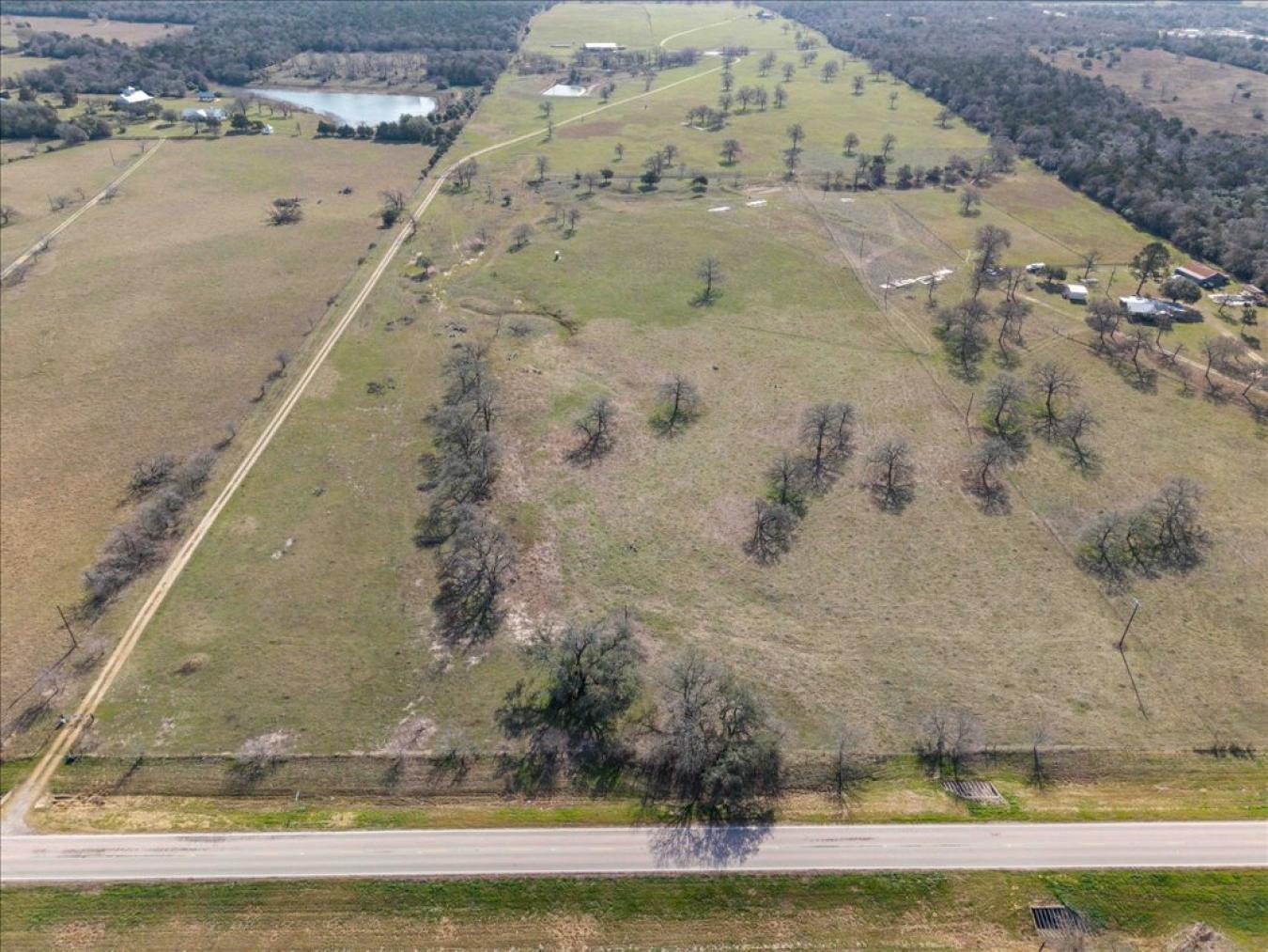4504 State Highway 304, Rosanky, Caldwell, 78953, United States, ,Residential,For Sale,4504 State Highway 304,9937352