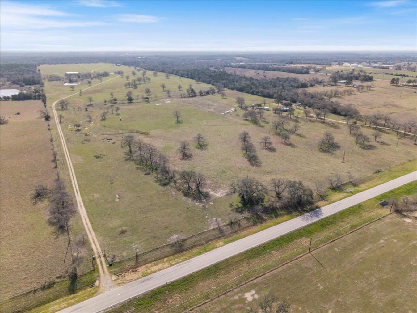 4504 State Highway 304, Rosanky, Caldwell, 78953, United States, ,Residential,For Sale,4504 State Highway 304,9937352