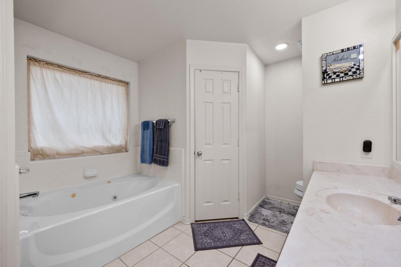4211 Jim Avenue, Killeen, Bell, 76549, United States, 3 Bedrooms Bedrooms, ,2 BathroomsBathrooms,Residential,For Sale,4211 Jim Avenue,606854