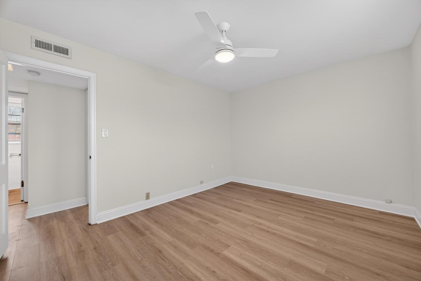 1303 Belle View Boulevard #Apt B1, Alexandria, VA, 22307, United States, 2 Bedrooms Bedrooms, ,1 BathroomBathrooms,Residential,For Sale,1303 Belle View Boulevard #Apt B1,VAFX2294150