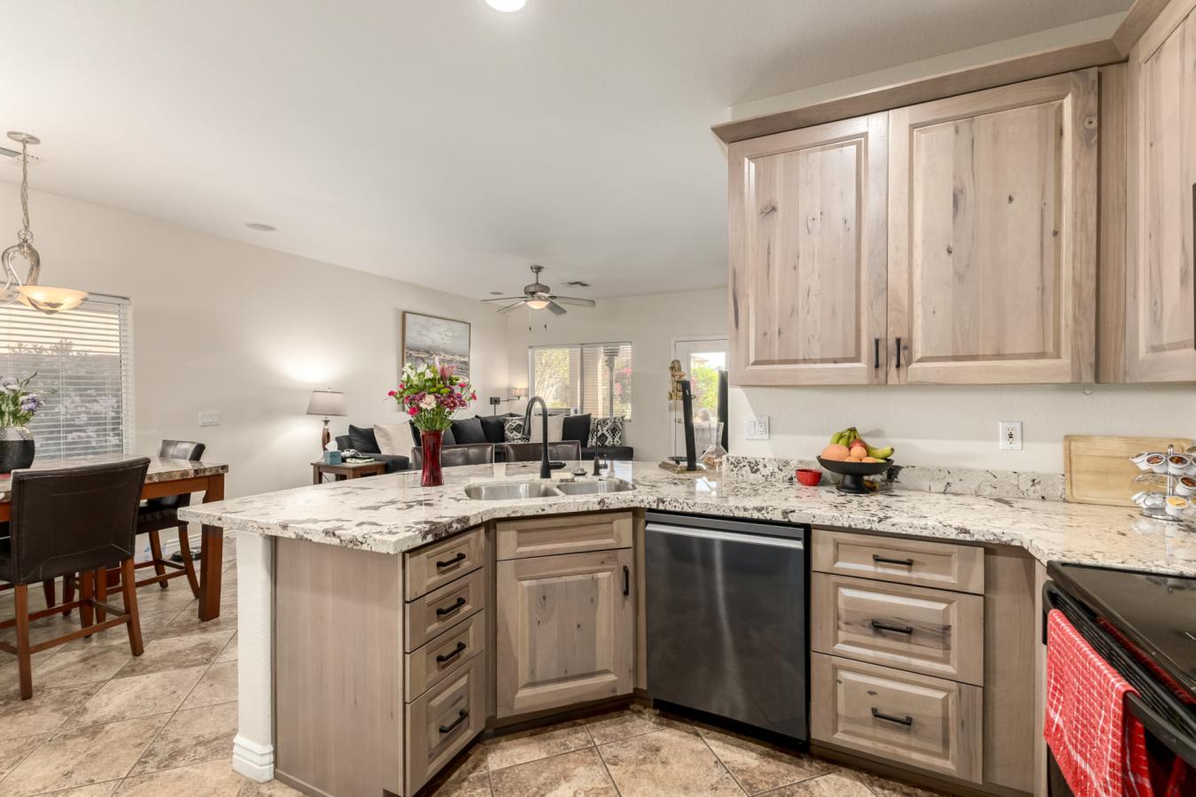 YOU HAVE FOUND YOUR PRIVATE OASIS IN THE DESERT, a beautifully landsca – image 11