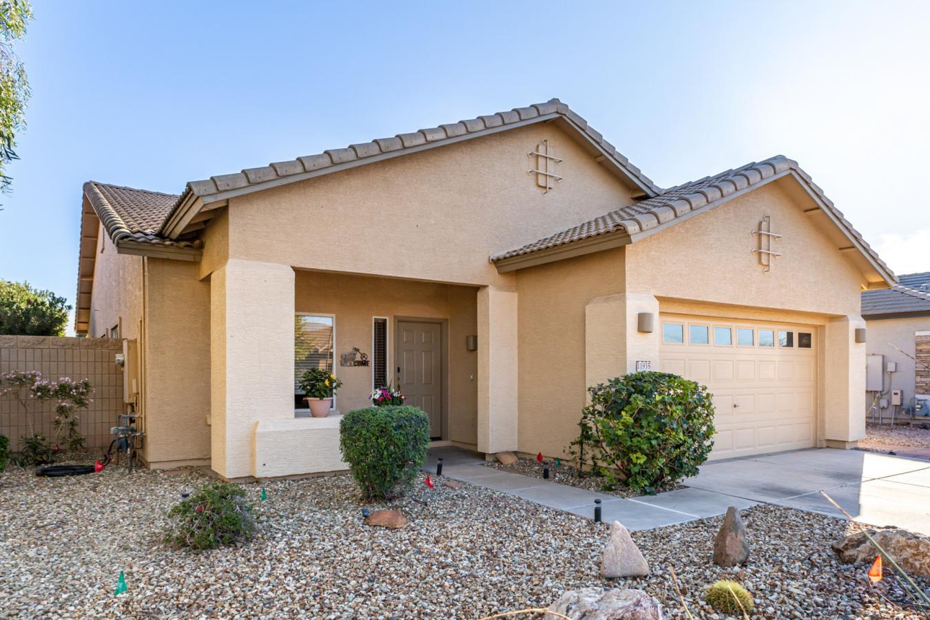 YOU HAVE FOUND YOUR PRIVATE OASIS IN THE DESERT, a beautifully landsca – image 5