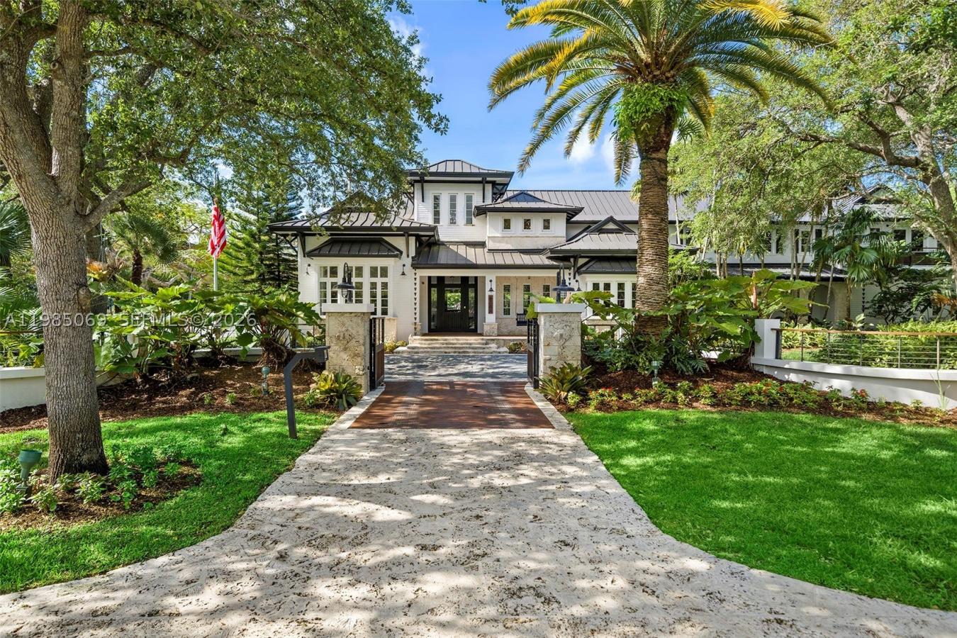 6700 SW 132nd St, Pinecrest, FL, 33156, United States, 6 Bedrooms Bedrooms, ,5 BathroomsBathrooms,Residential,For Sale,6700 SW 132nd St,224790