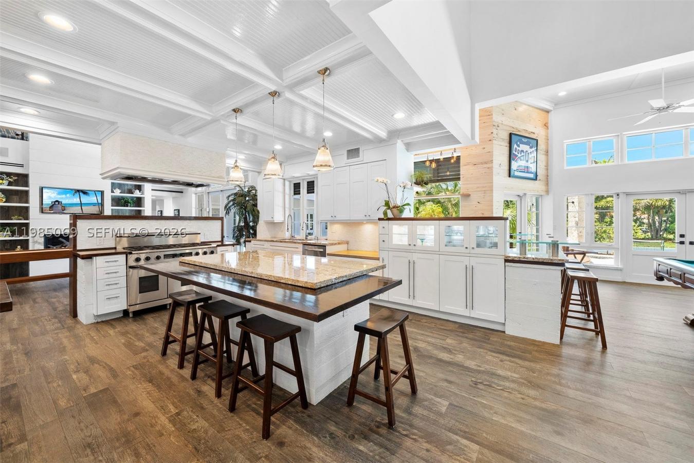 6700 SW 132nd St, Pinecrest, FL, 33156, United States, 6 Bedrooms Bedrooms, ,5 BathroomsBathrooms,Residential,For Sale,6700 SW 132nd St,224790