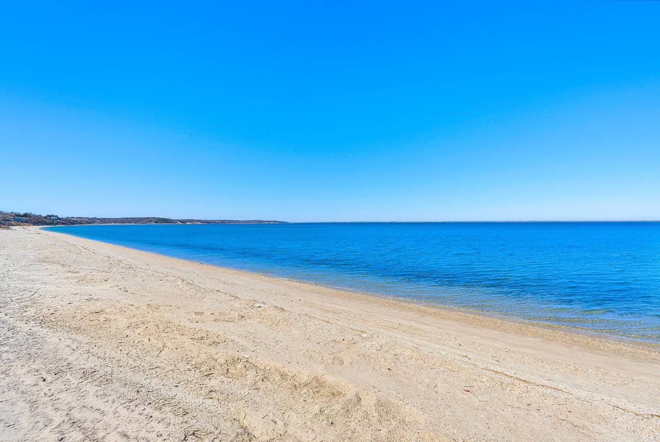 22 Peconic Crescent, Hampton Bays, NY, 11946, United States, 2 Bedrooms Bedrooms, ,3 BathroomsBathrooms,Residential,For Sale,22 Peconic Crescent,224864