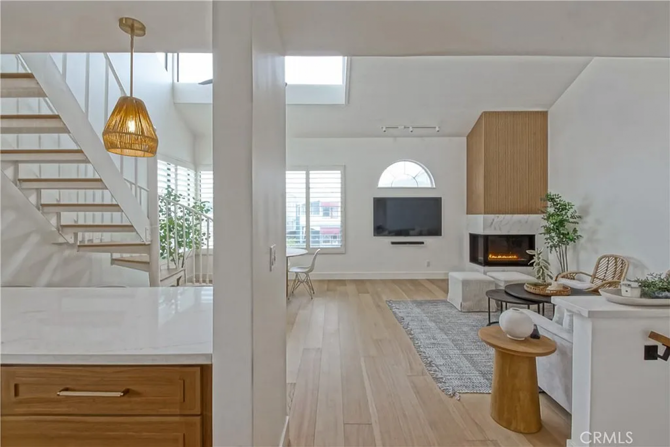 Welcome to the definition of California cool. 320 Marine Ave is where – image 15