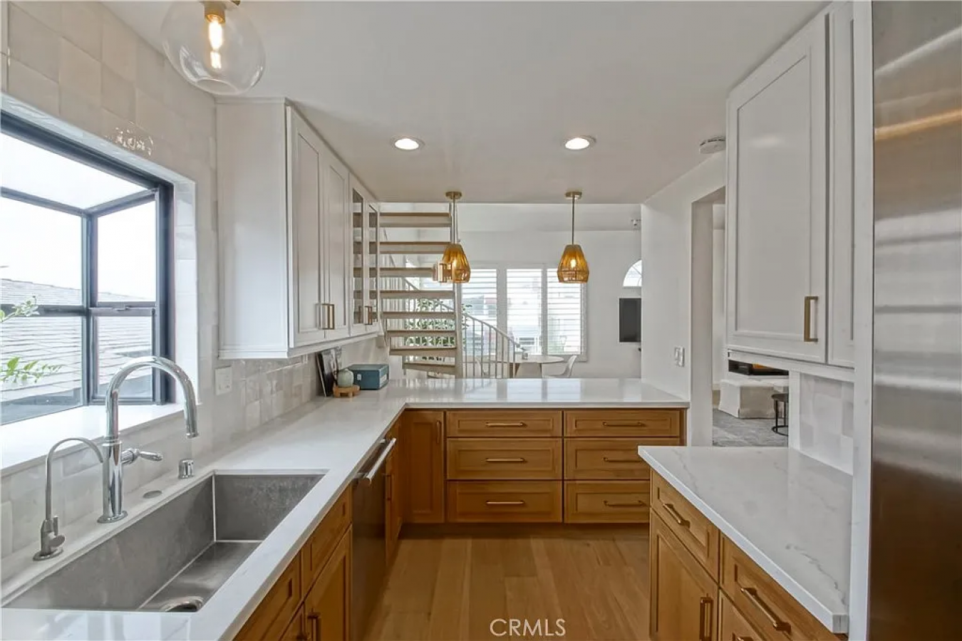 Welcome to the definition of California cool. 320 Marine Ave is where – image 19