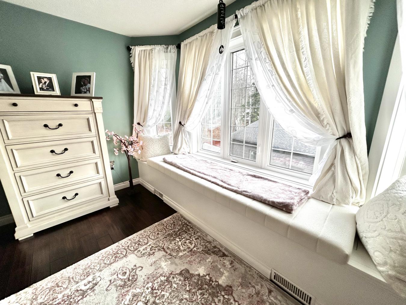 Tumbler Ridge, BC, V0C2W0, Canada, 8 Bedrooms Bedrooms, ,4 BathroomsBathrooms,Residential,For Sale,2031361