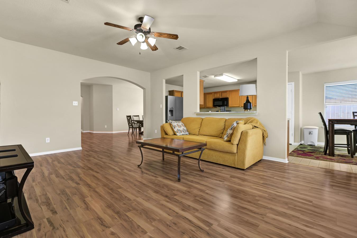 13408 Baron Hill Lane, Rosharon, Brazoria, 77583, United States, 3 Bedrooms Bedrooms, ,2 BathroomsBathrooms,Residential,For Sale,13408 Baron Hill Lane,96189292
