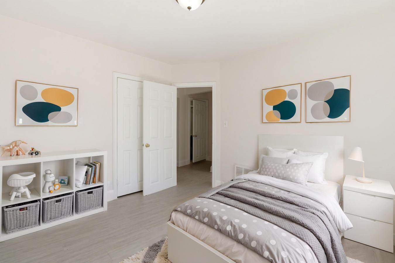 Welcome to this well-maintained home conveniently located in Baltimore – image 4