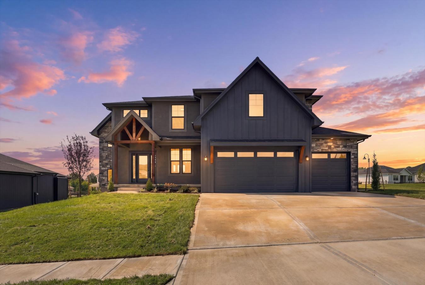 2700 NE Crestview Street, Blue Springs, MO, 64029, United States, 4 Bedrooms Bedrooms, ,3 BathroomsBathrooms,Residential,For Sale,2700 NE Crestview Street,2606700