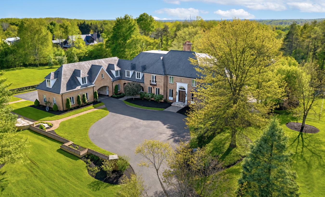 Novelty, Geauga, 44072, United States, 4 Bedrooms Bedrooms, ,7 BathroomsBathrooms,Residential,For Sale,2031357