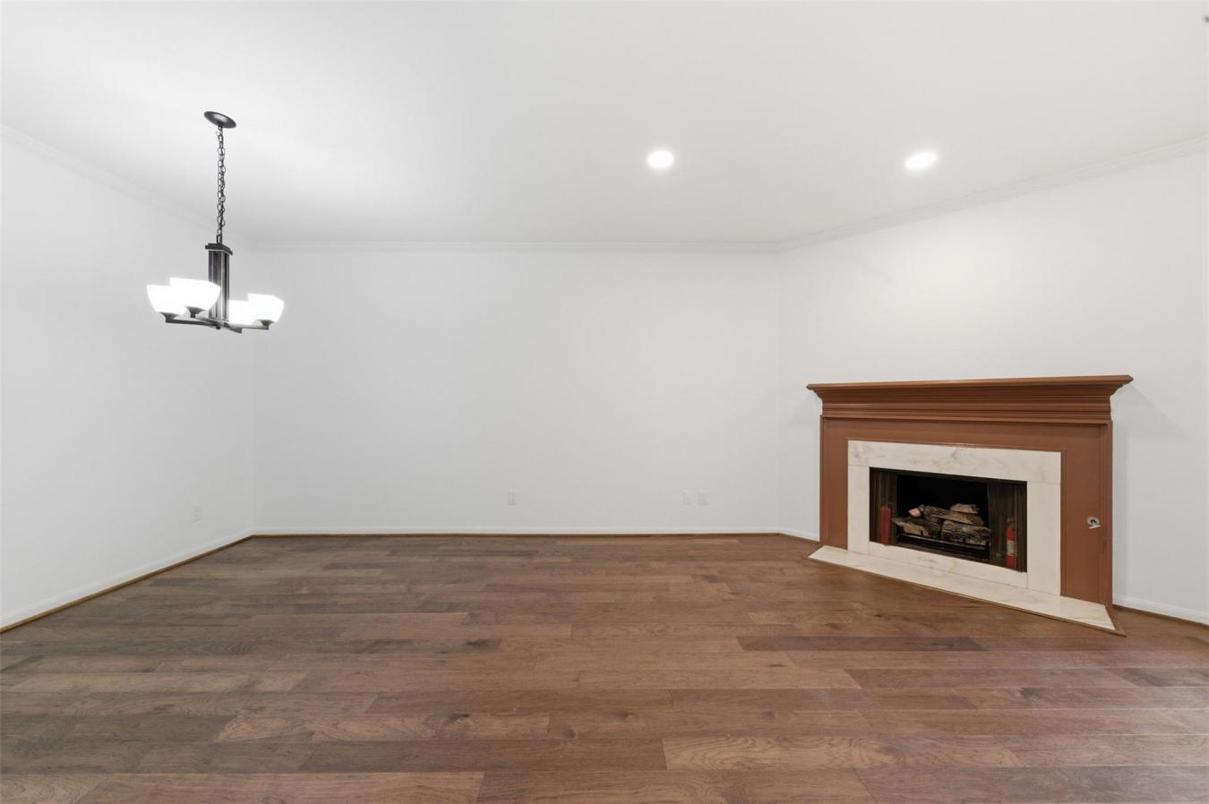 8614 Oakford Drive, Houston, Harris, 77024, United States, 2 Bedrooms Bedrooms, ,2 BathroomsBathrooms,Residential,For Sale,8614 Oakford Drive,225153