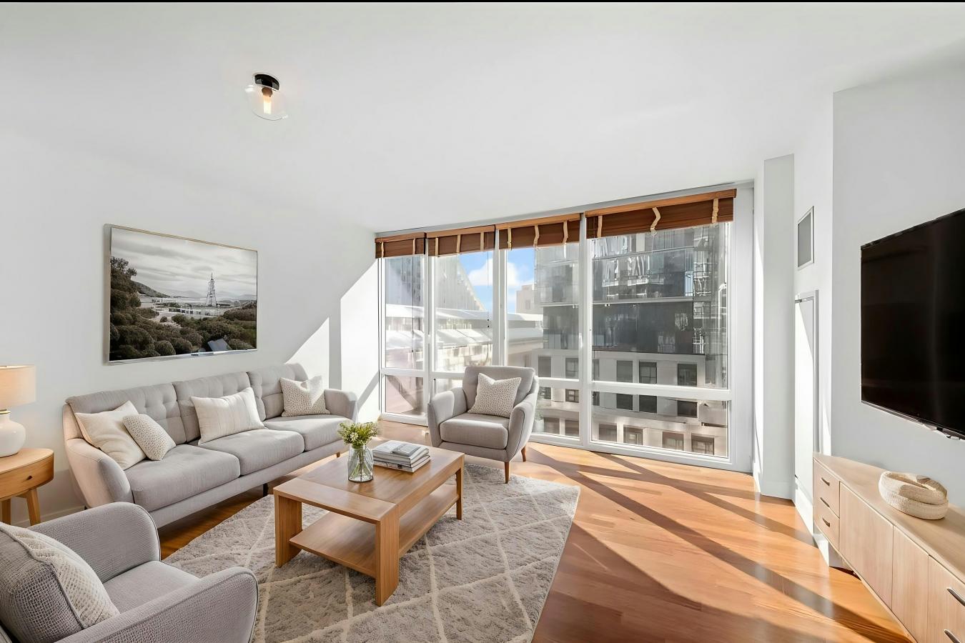 New York, New York, 10023, United States, 1 Bedroom Bedrooms, ,1 BathroomBathrooms,Residential,For Sale,2032833