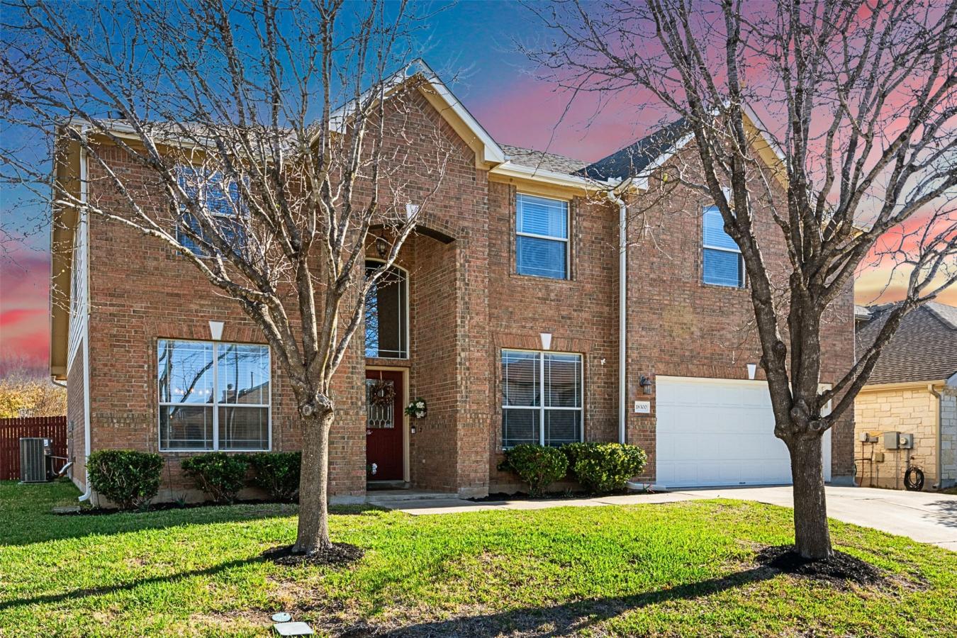 Situated on a spacious .204-acre corner lot, this beautifully maintain – image 1