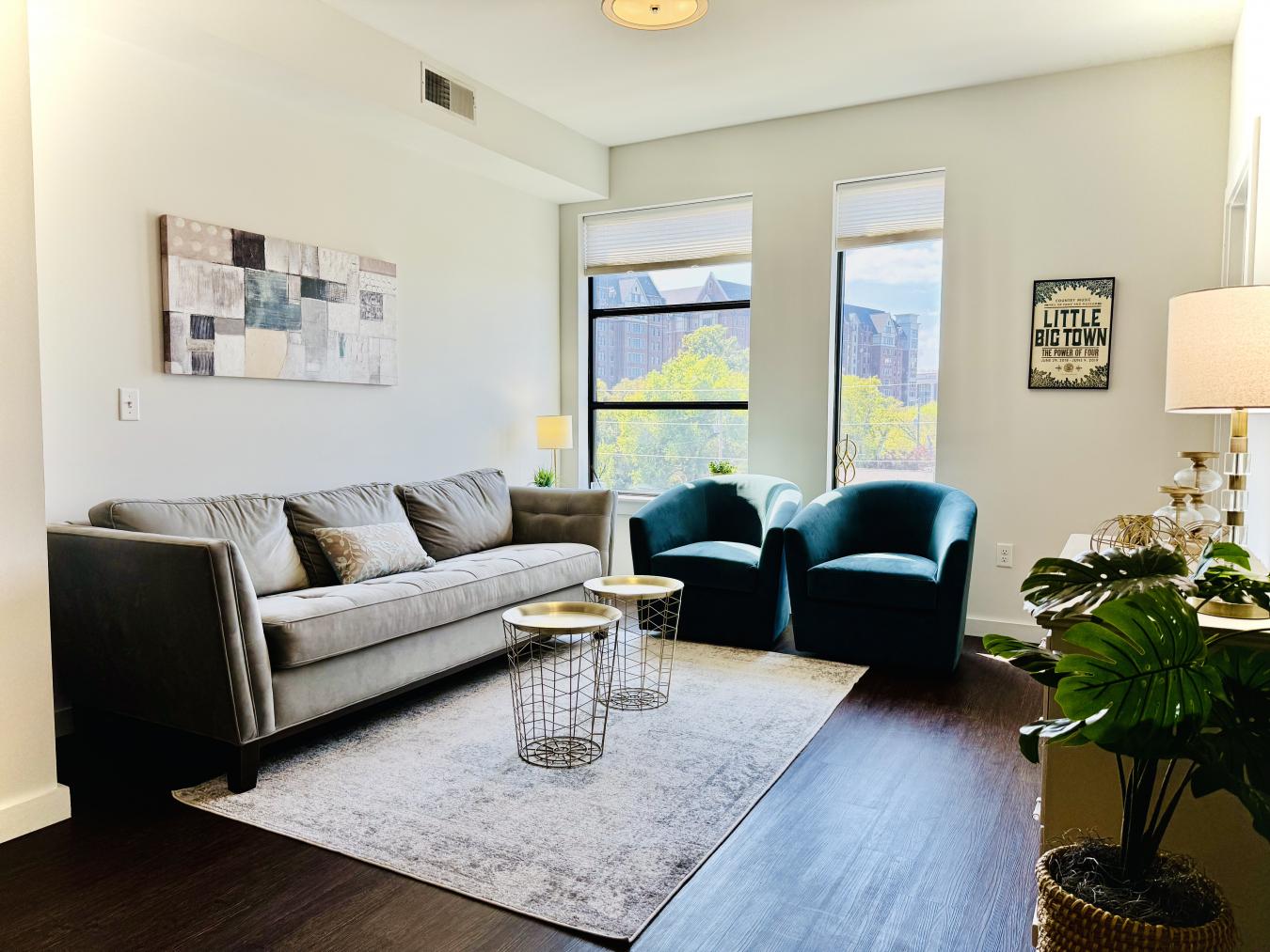 1900 12th Avenue S, Nashville, Davidson, 37203, United States, 1 Bedroom Bedrooms, ,1 BathroomBathrooms,Residential,For Sale,1900 12th Avenue S,3166504