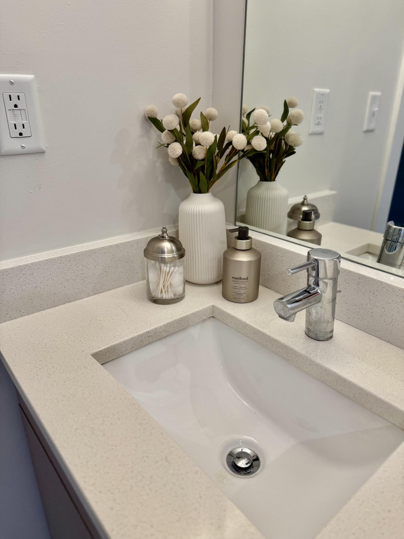 1900 12th Avenue S, Nashville, Davidson, 37203, United States, 1 Bedroom Bedrooms, ,1 BathroomBathrooms,Residential,For Sale,1900 12th Avenue S,3166504