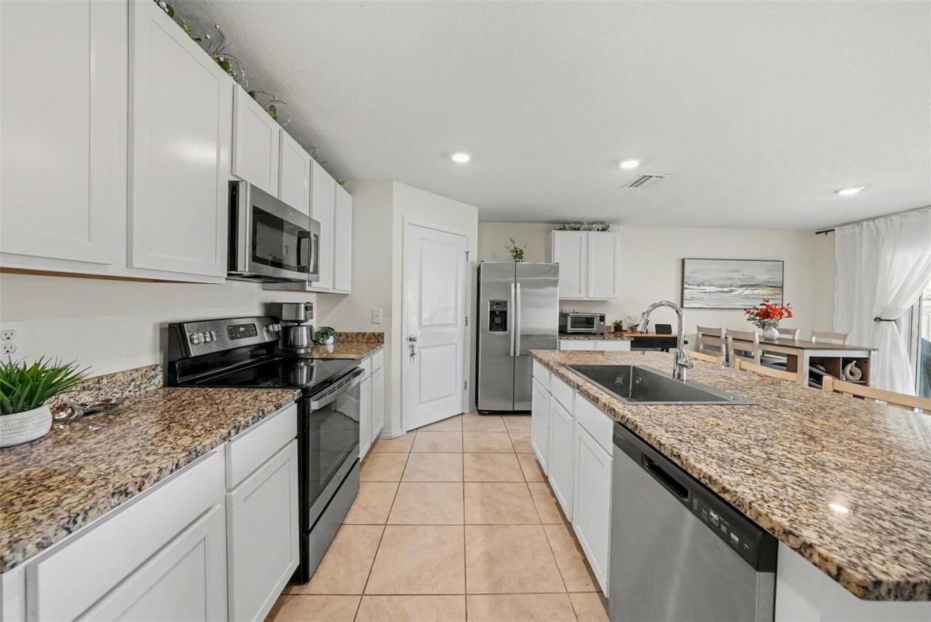 7980 Broad Pointe Drive, Zephyrhills, Pasco, 33540, United States, 4 Bedrooms Bedrooms, ,2 BathroomsBathrooms,Residential,For Sale,7980 Broad Pointe Drive,TB8491619