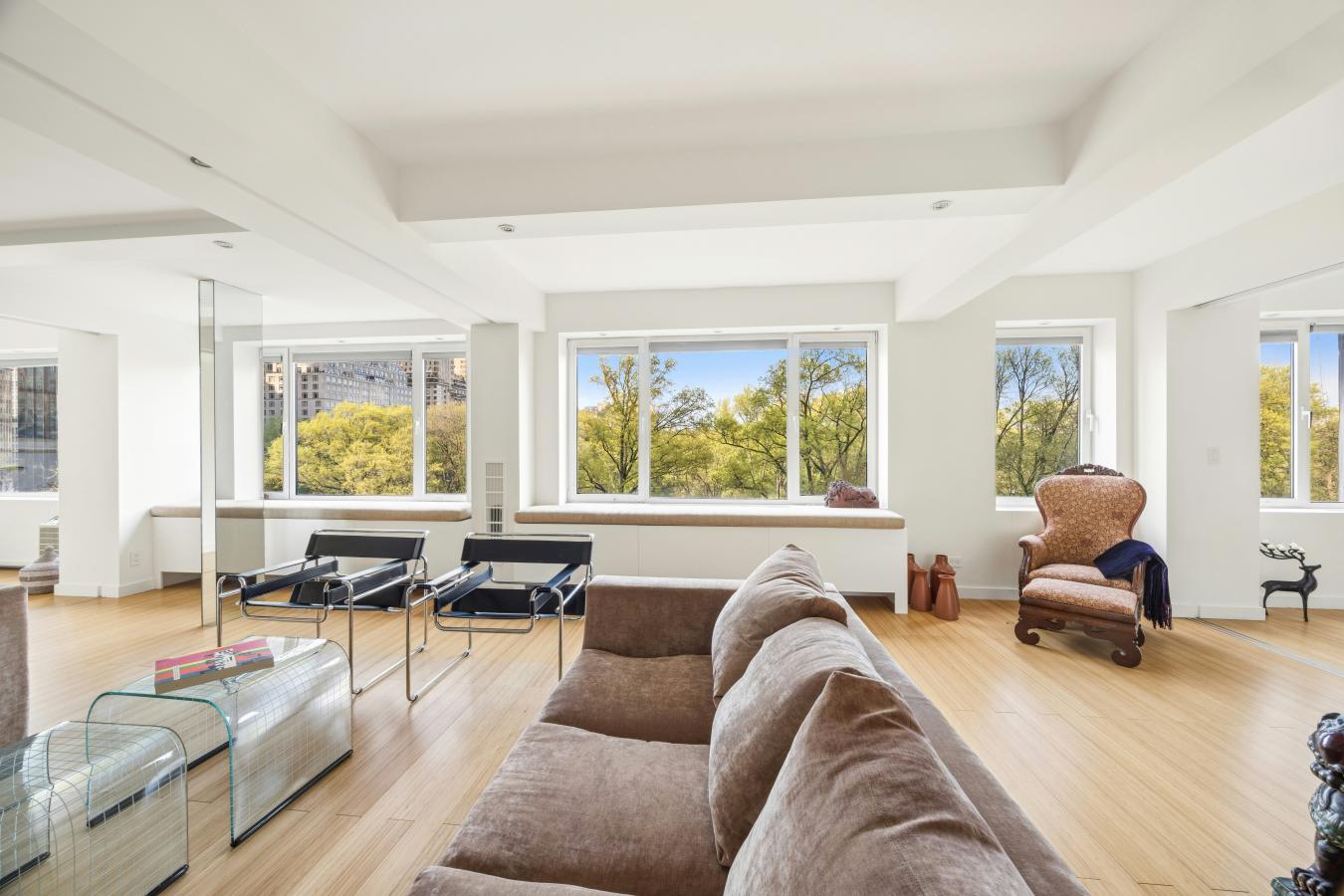 New York, New York, 10019, United States, 2 Bedrooms Bedrooms, ,2 BathroomsBathrooms,Residential,For Sale,2034545