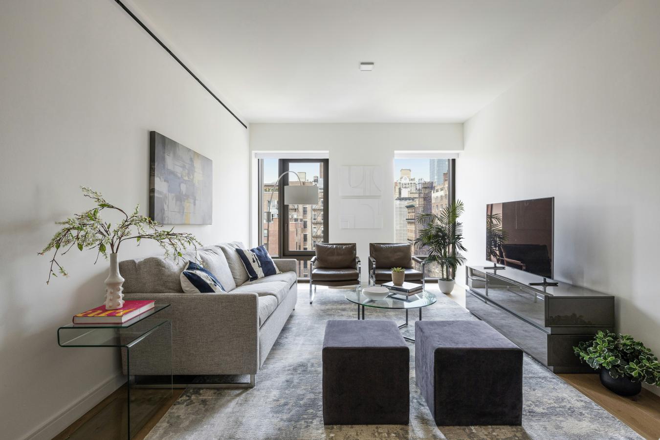Gramercy Park, New York, 10010, United States, 1 Bedroom Bedrooms, ,1 BathroomBathrooms,Residential,For Sale,2034534