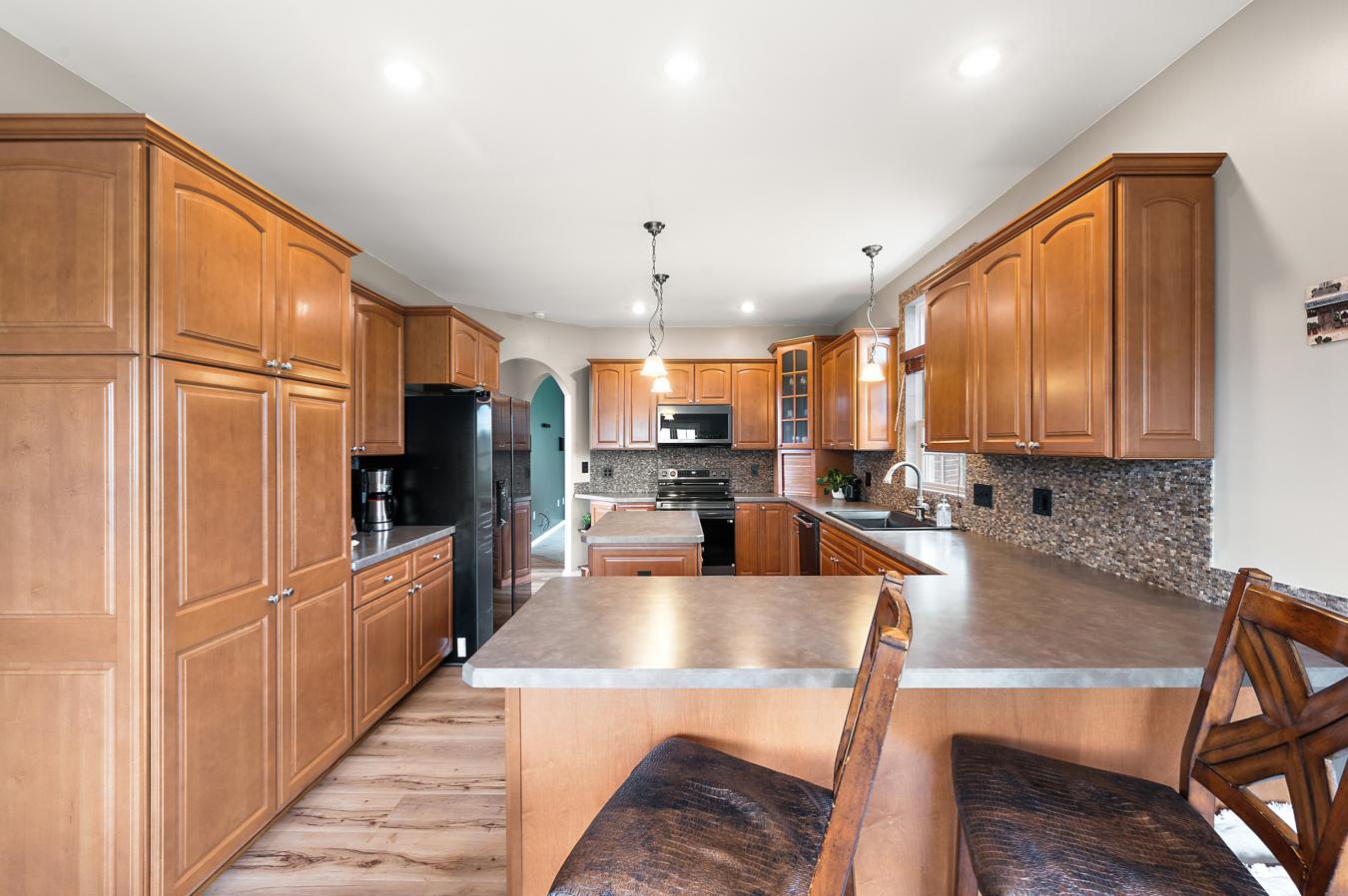 5035 Hidden Ridge Drive, Metamora, Oakland, 48455, United States, 4 Bedrooms Bedrooms, ,3 BathroomsBathrooms,Residential,For Sale,5035 Hidden Ridge Drive,20261023300