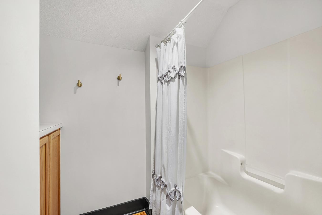 Hardeeville, Jasper, 29927, United States, 5 Bedrooms Bedrooms, ,4 BathroomsBathrooms,Residential,For Sale,2043765