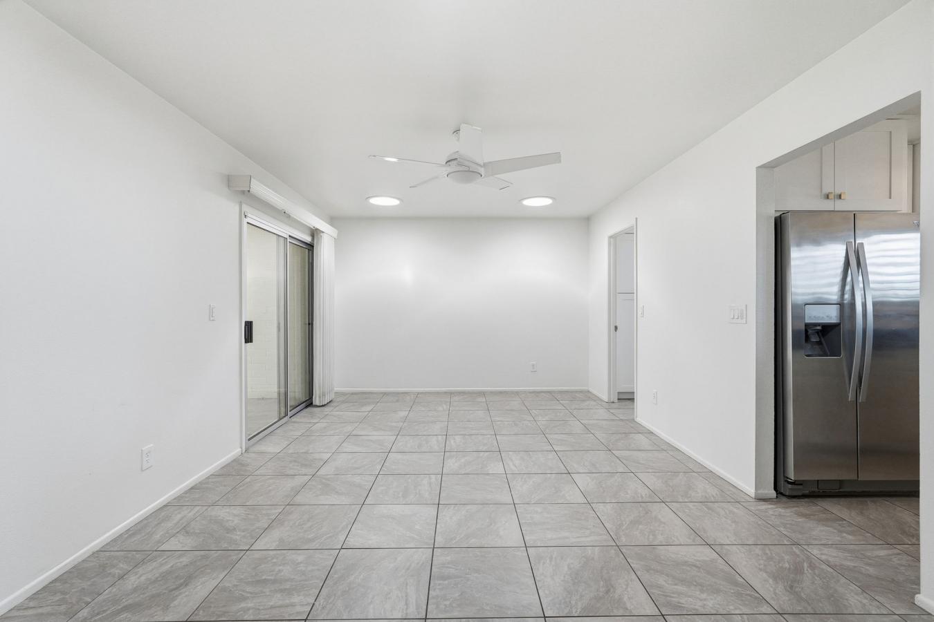 *SELLER OFFERING A $2000 CREDIT TO BUYER AT CLOSING* Rare end-unit, si – image 9