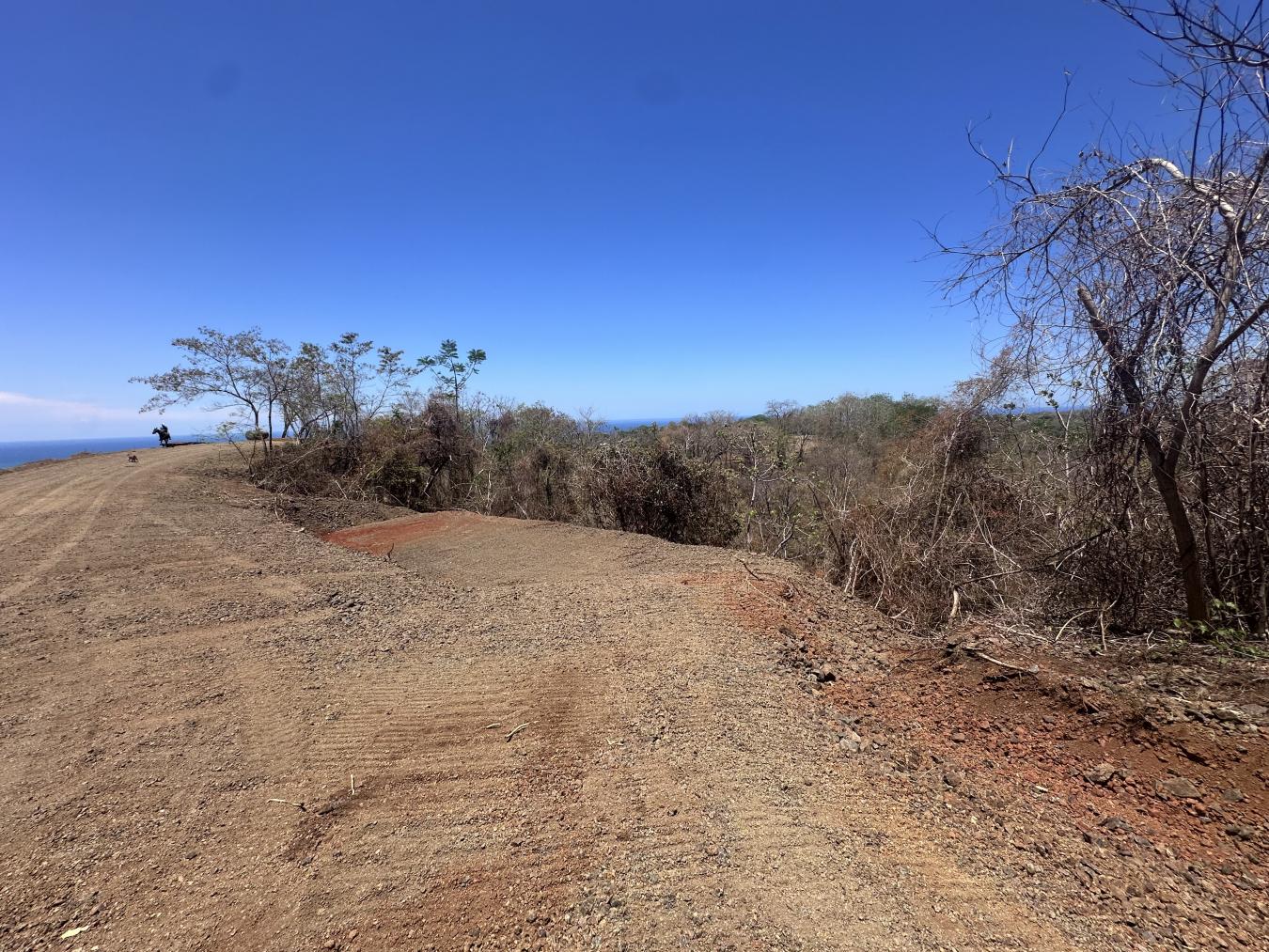 Build your custom dream home in this new development offering a unique – image 8