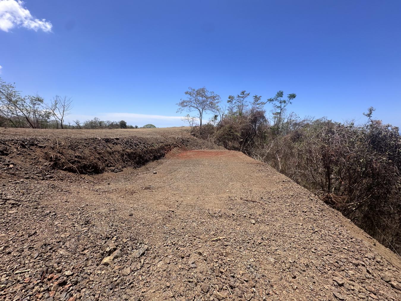 Build your custom dream home in this new development offering a unique – image 12