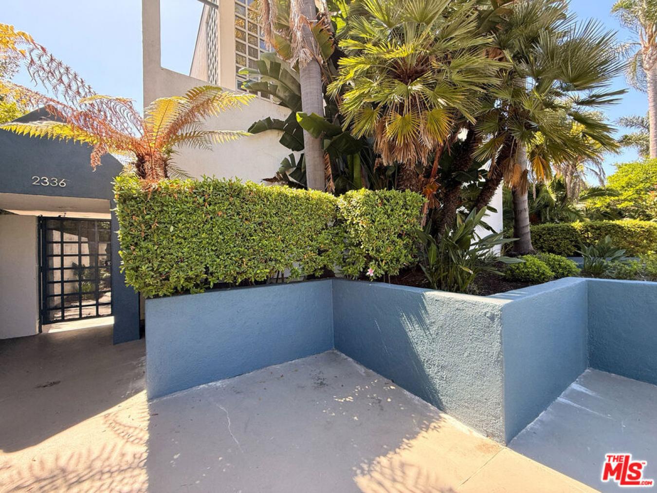 Sunset Park Architectural Townhome for Lease ... 2 Bed , 2.5 Bath... L – image 3