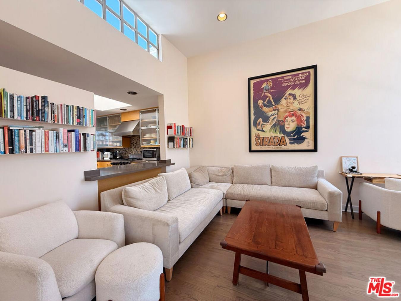 Sunset Park Architectural Townhome for Lease ... 2 Bed , 2.5 Bath... L – image 7