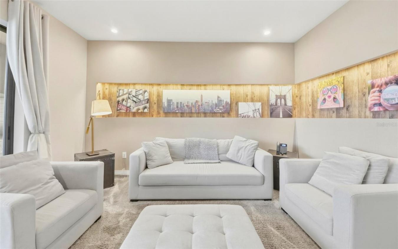 Welcome to an exceptional opportunity in the highly sought-after Magic – image 4