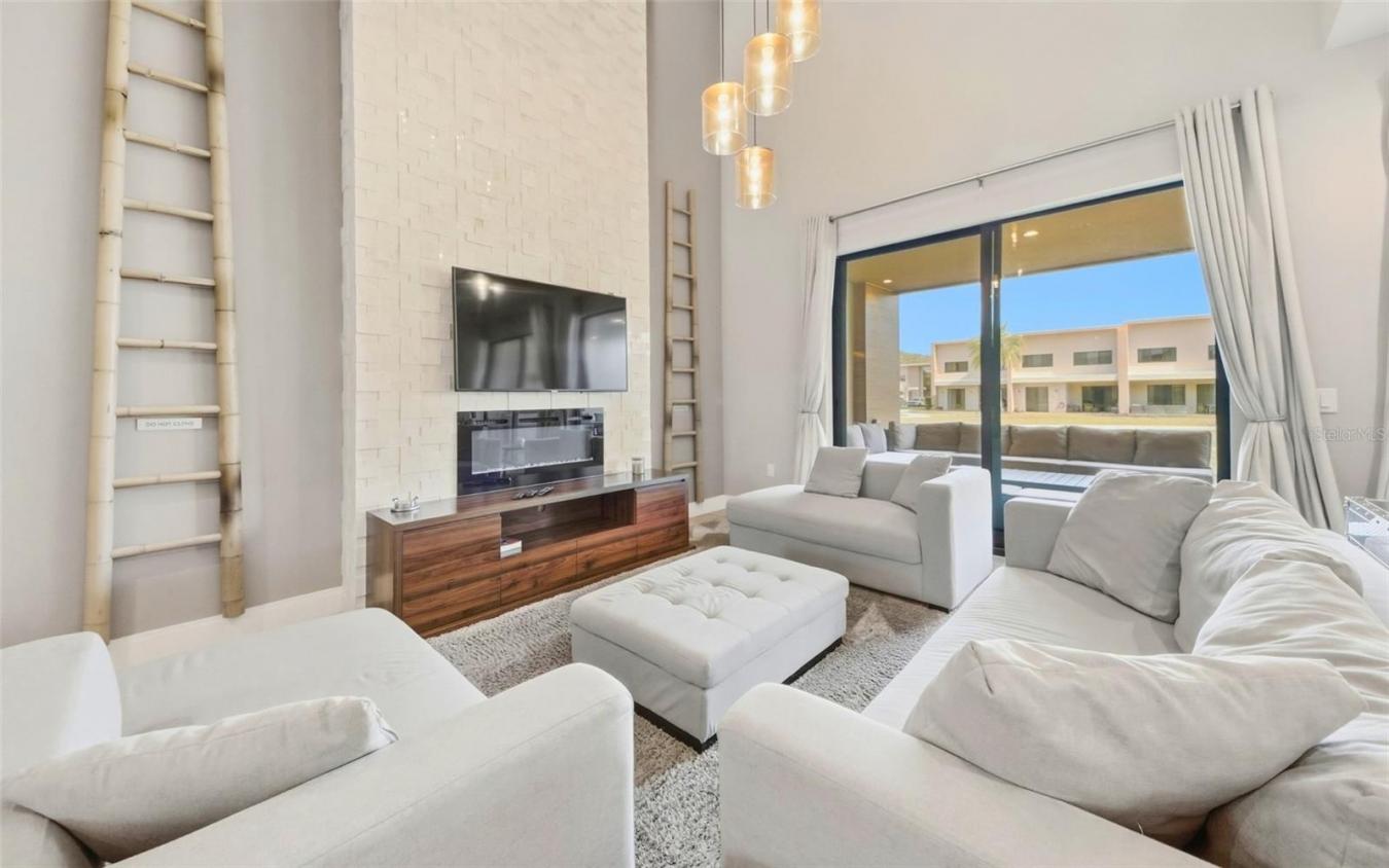 Welcome to an exceptional opportunity in the highly sought-after Magic – image 5